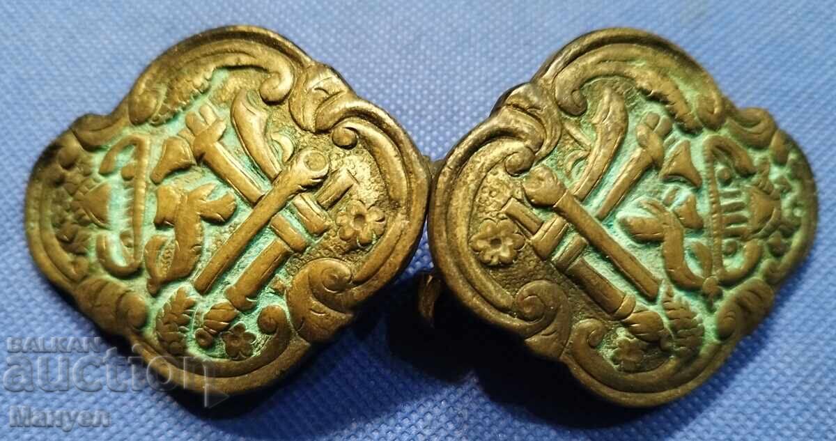 Възрожденска сребърна пафта. Възрожденска сребърна пафта.