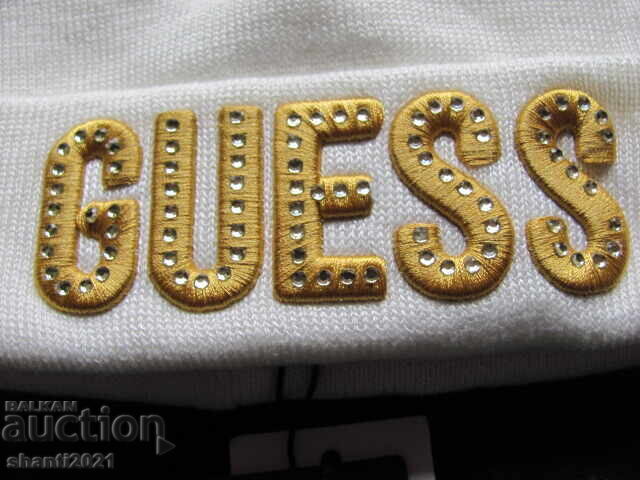 Auction  New with tag Original women's hat, white, GUESS brand