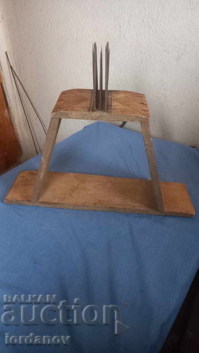 Old darac with price 30.00 BGN | € 15.34 Old darac with price 30.00 BGN | € 15.34