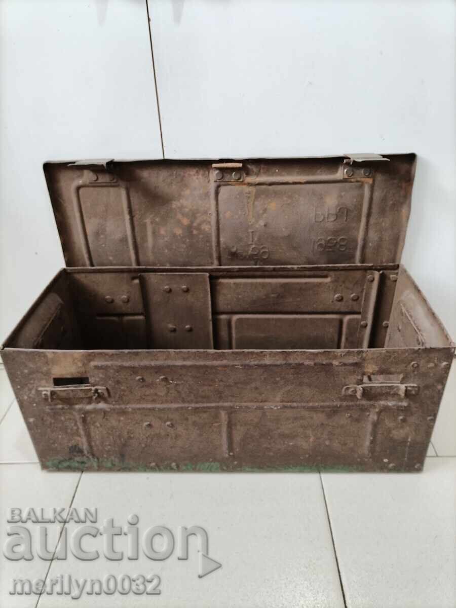 Delivery of Cartridge box 1938 World War II WWII