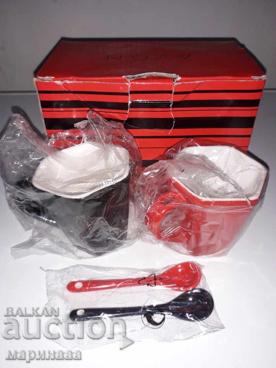 PORCELAIN CUPS AND SPOONS SET PORCELAIN CUPS AND SPOONS SET