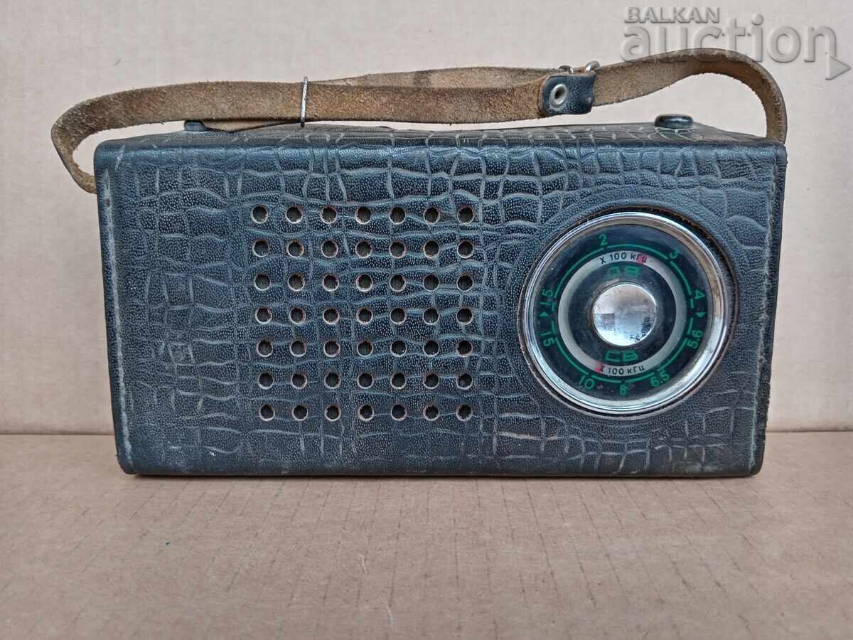 РАДИО РАДИОАПАРАТ СЕЛГА SELGA ТРАНЗИСТОР ретро 70те РАДИО РАДИОАПАРАТ СЕЛГА SELGA ТРАНЗИСТОР ретро 70те