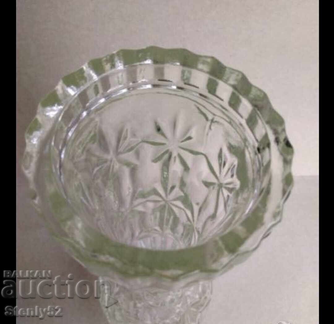 Delivery of Glass vase, thick glass from Sotsa. Delivery of Glass vase, thick glass from Sotsa.