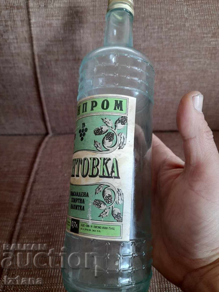 Licitație Sticla veche de Mentovka Licitație Sticla veche de Mentovka