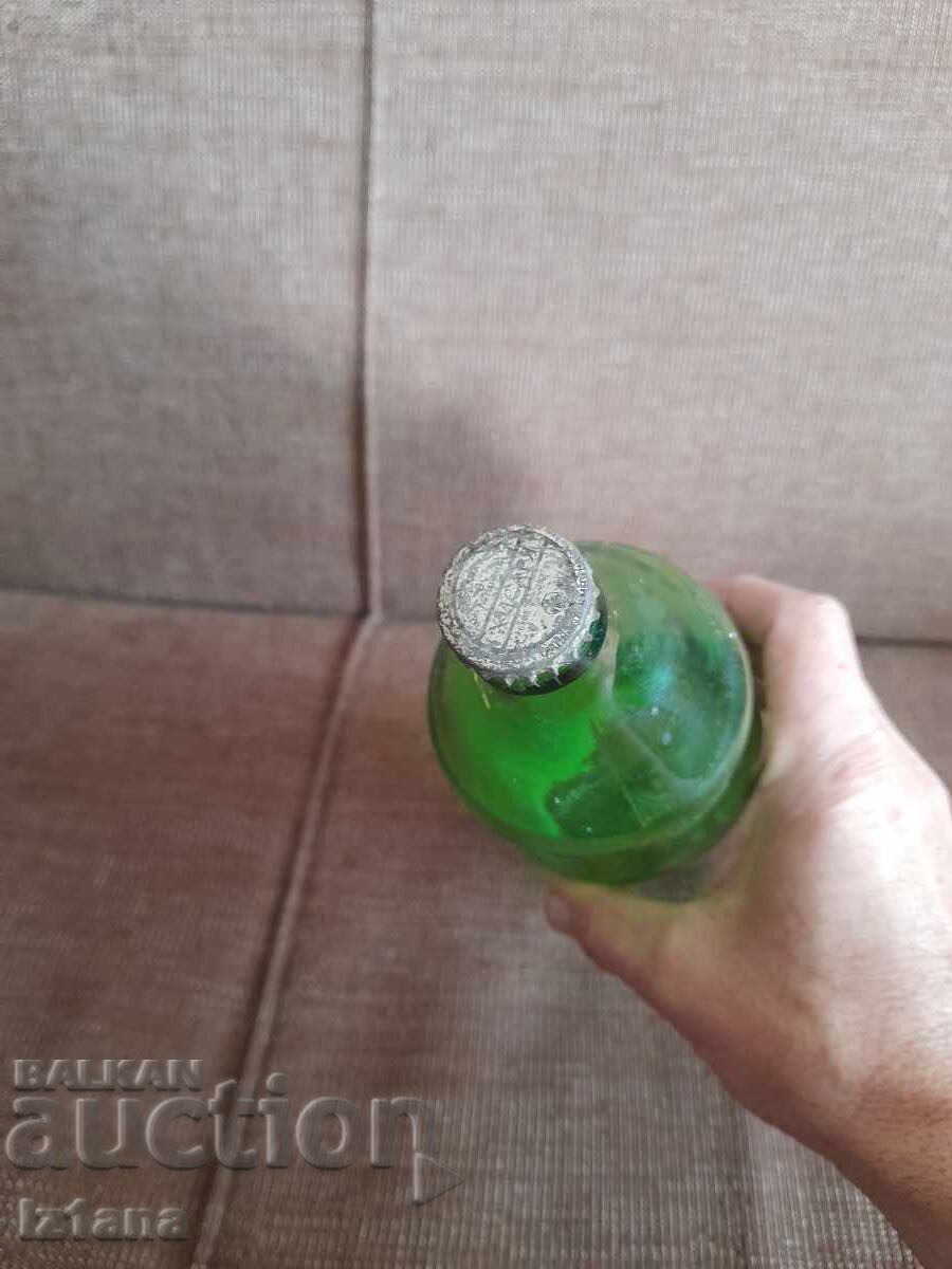 Παράδοση Παλιό μπουκάλι λάδι Kaliakra Παράδοση Παλιό μπουκάλι λάδι Kaliakra