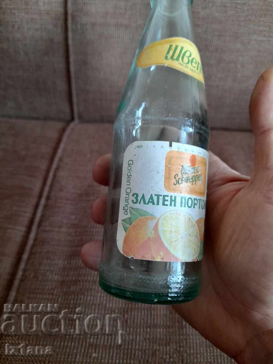 Auction Old bottle of Schweppes Golden Orange Auction Old bottle of Schweppes Golden Orange