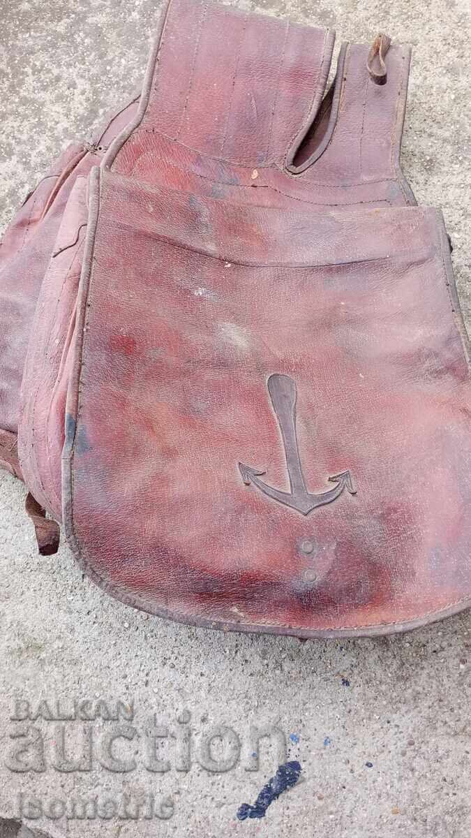 Стари кожени дисаги Стари кожени дисаги