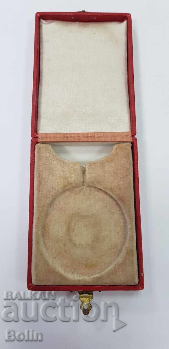 Rare gold Russian Imperial Order of St. Anna II century 56th I.L. - 10