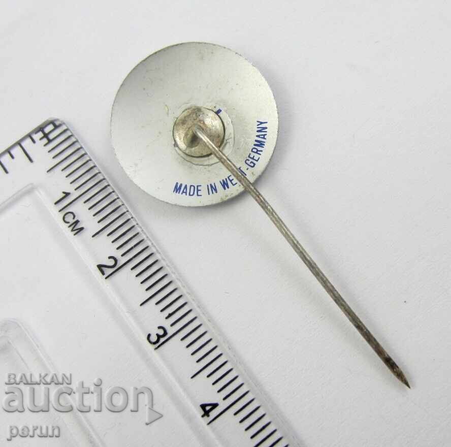 Old badge-East Germany-Auto-Mercedes Benz-Emblem - 5 Old badge-East Germany-Auto-Mercedes Benz-Emblem - 5