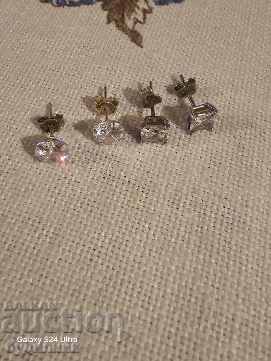 Silver earrings. I offer a wide variety of Silver earrings. - 7 Silver earrings. I offer a wide variety of Silver earrings. - 7