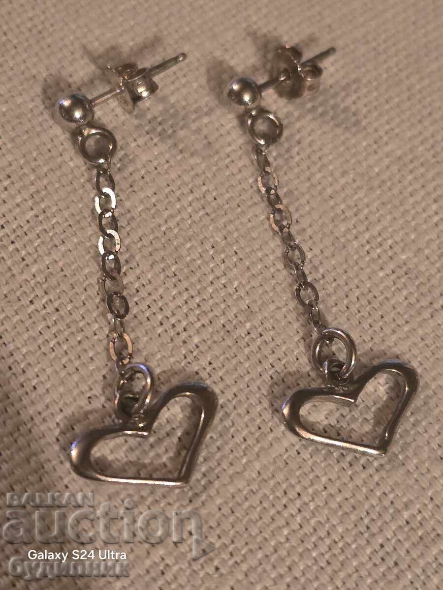 Silver earrings. I offer a wide variety of Silver earrings.