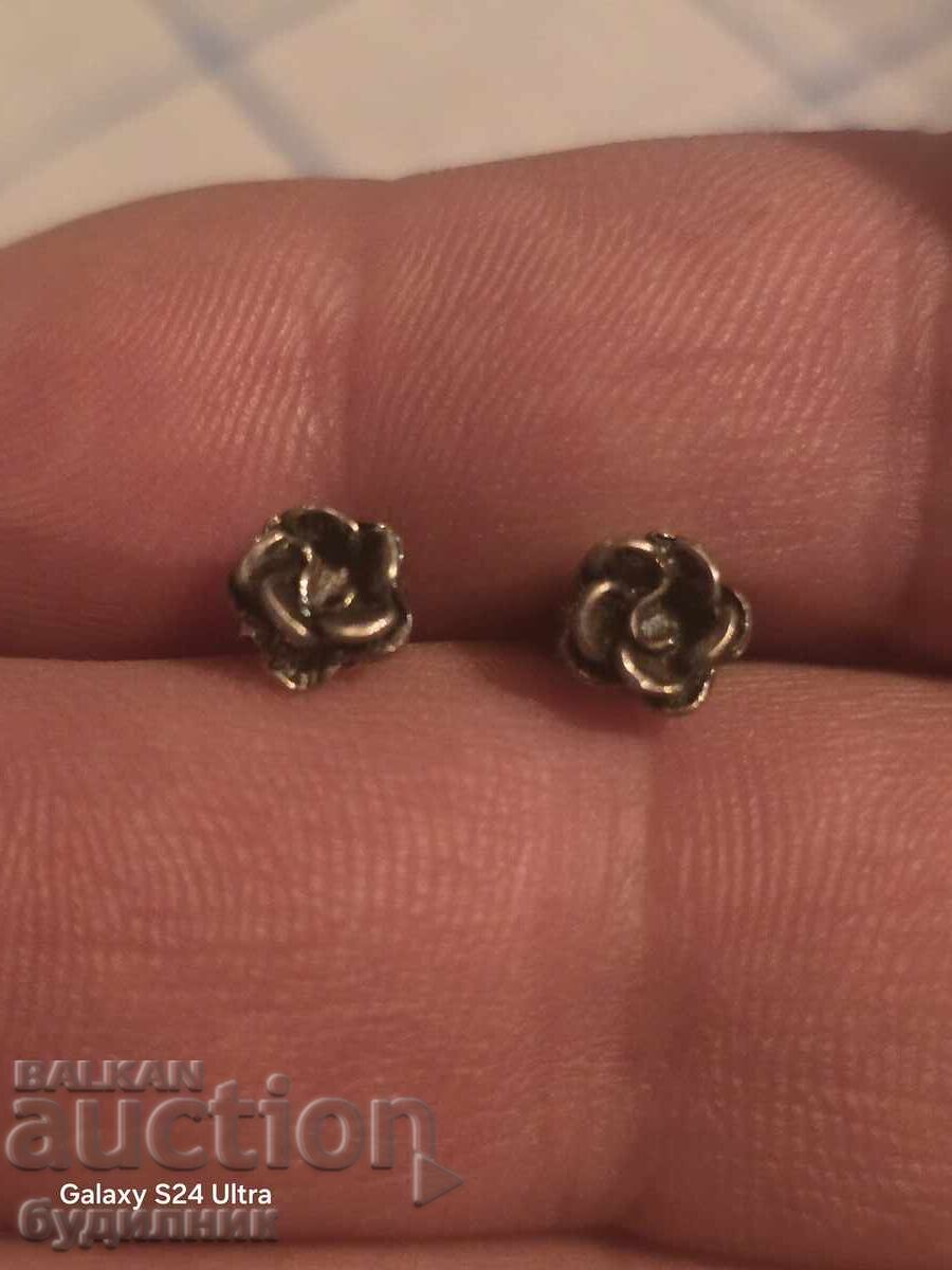 Сребърни обеци. Предлагам голямо разнообразие от Сребърни би с цена 19.99 лв. | € 10.22 Сребърни обеци. Предлагам голямо разнообразие от Сребърни би с цена 19.99 лв. | € 10.22