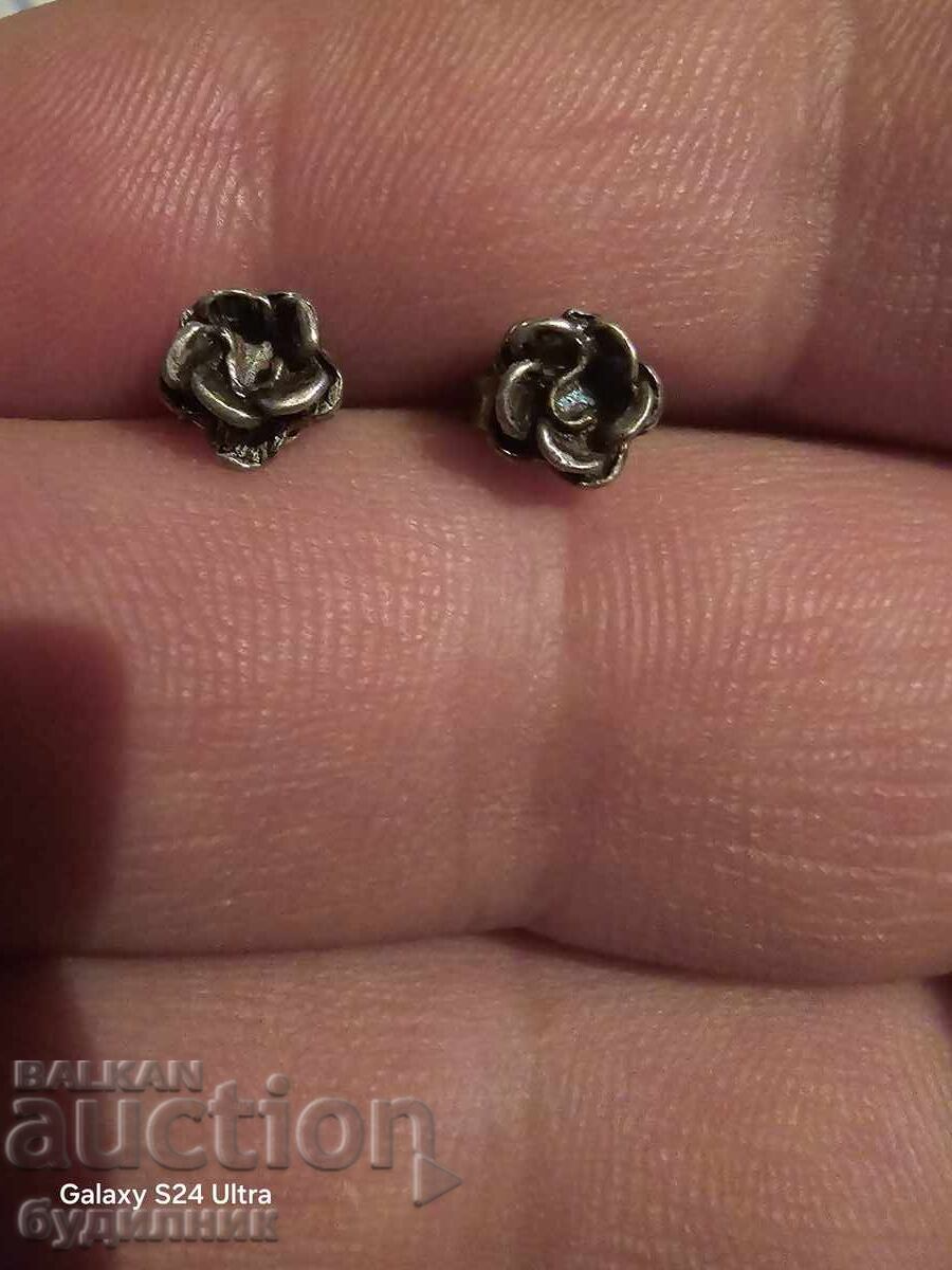 Аукцион Сребърни обеци. Предлагам голямо разнообразие от Сребърни би Аукцион Сребърни обеци. Предлагам голямо разнообразие от Сребърни би