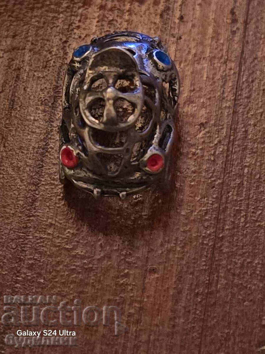 Auction Silver necklace. I offer a wide variety of Silver beads. Auction Silver necklace. I offer a wide variety of Silver beads.