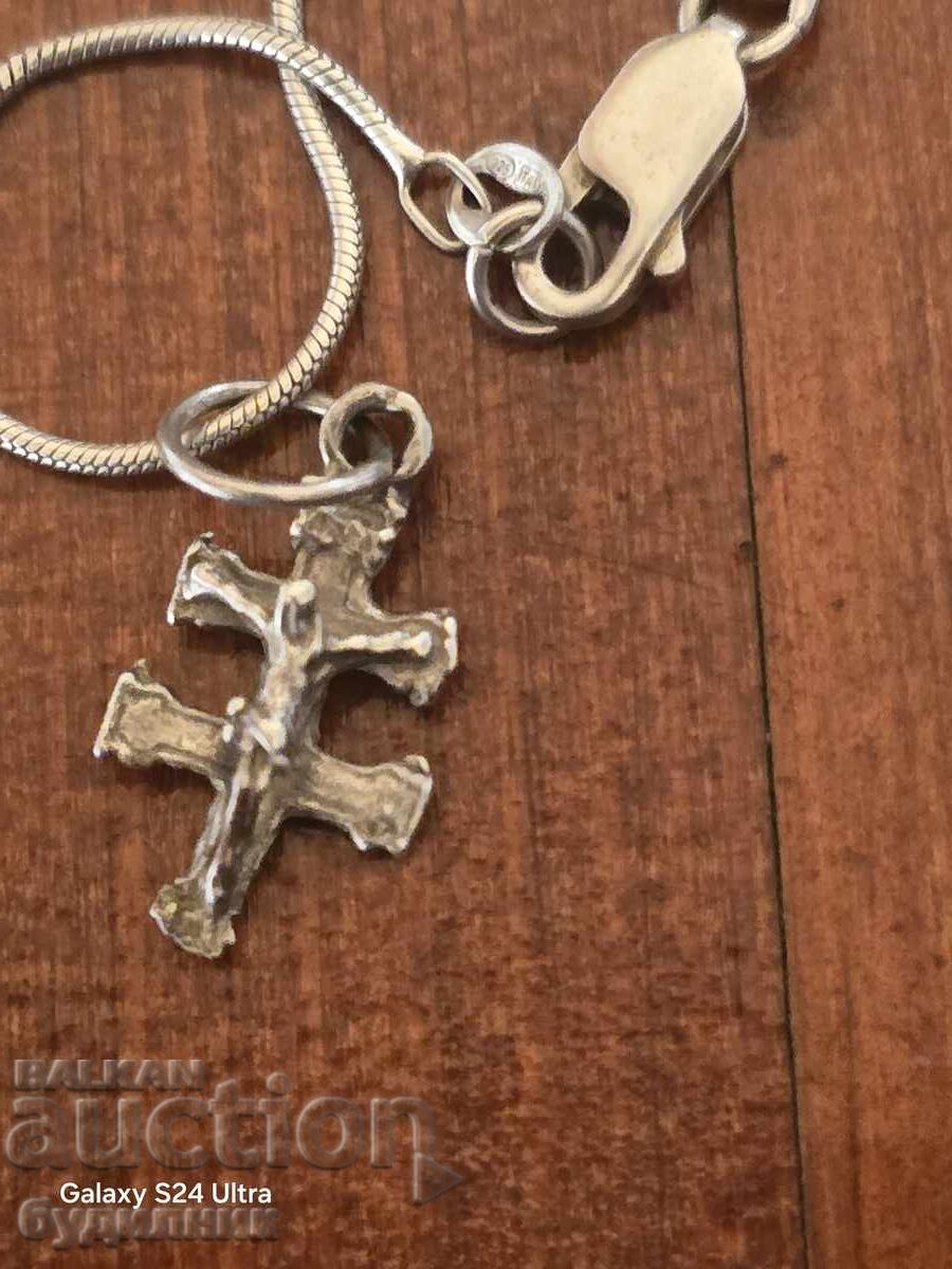 Licitație Lanț din argint cu pandantiv. BZC Licitație Lanț din argint cu pandantiv. BZC