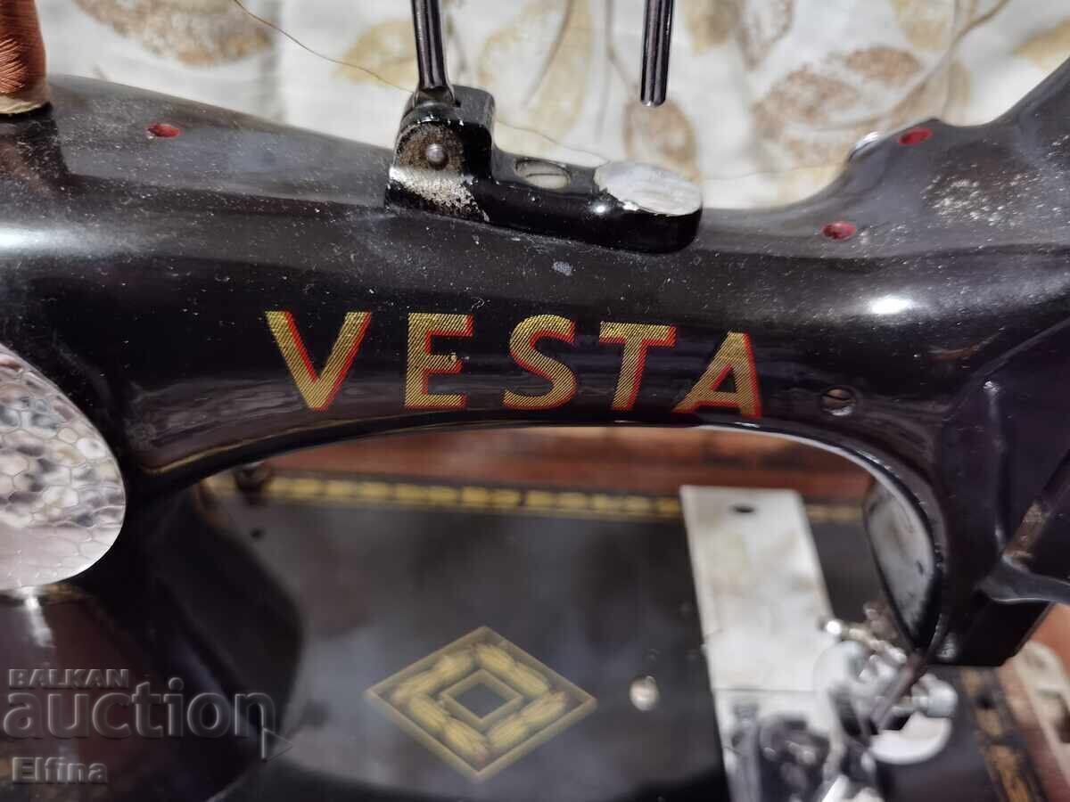 Antique VESTA sewing machine with original wooden cover with price 150.00 BGN | € 76.69 Antique VESTA sewing machine with original wooden cover with price 150.00 BGN | € 76.69