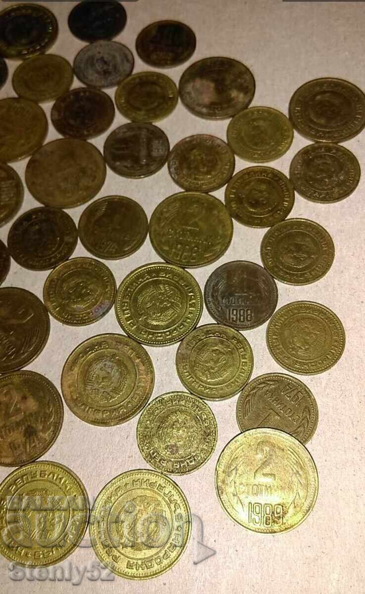 Livrarea Lot 62 buc.Monede socialiste de 1 cent si 2 cent