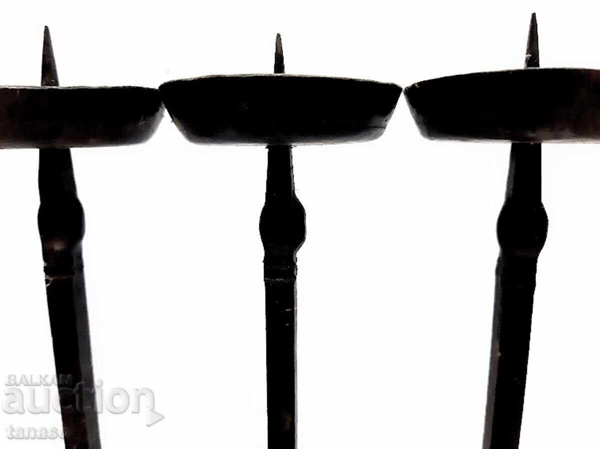 Delivery of Wrought iron triple candlestick (1.3) Delivery of Wrought iron triple candlestick (1.3)