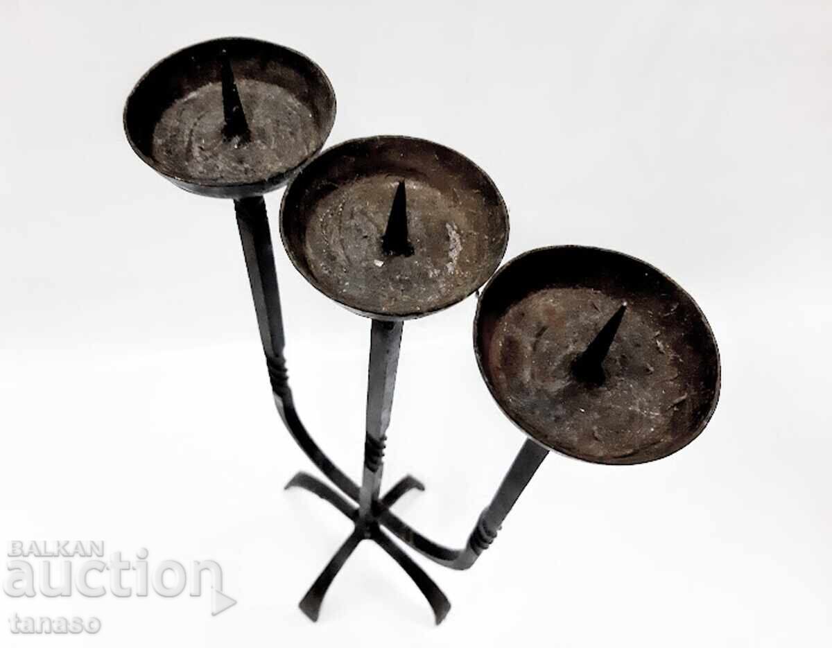 Wrought iron triple candlestick (1.3) - 6 Wrought iron triple candlestick (1.3) - 6