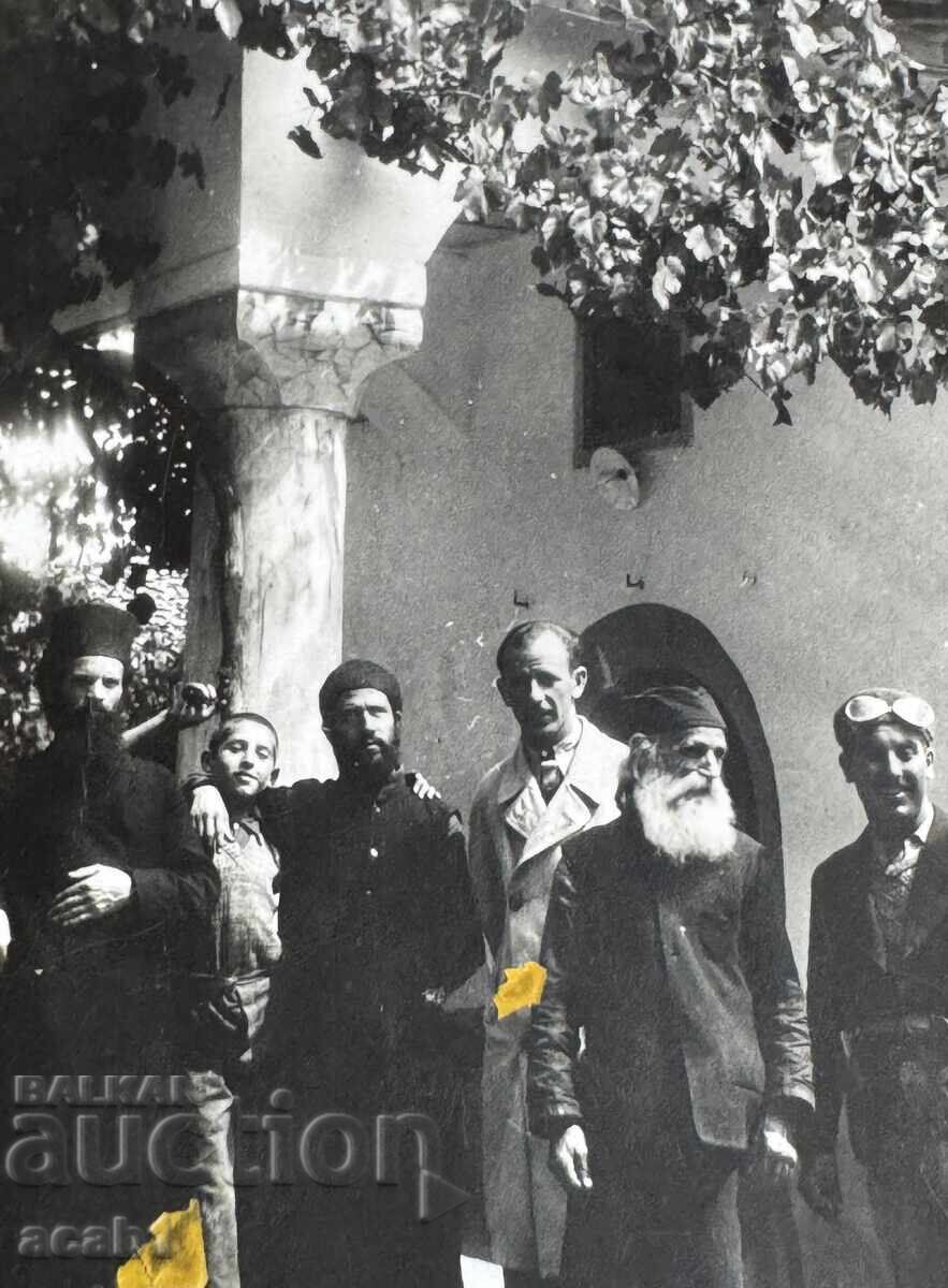 Priests in the Monastery with guests with price 9.99 BGN | € 5.11 Priests in the Monastery with guests with price 9.99 BGN | € 5.11