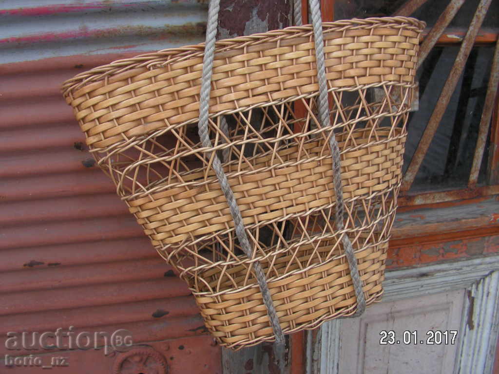 7341. OLD KNITTED BAG with price 12.00 BGN | € 6.14 7341. OLD KNITTED BAG with price 12.00 BGN | € 6.14