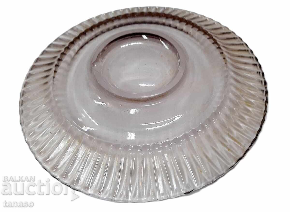 Шест стъклени десертни чинийки, виолетово стъкло (1.2) - 6 Шест стъклени десертни чинийки, виолетово стъкло (1.2) - 6