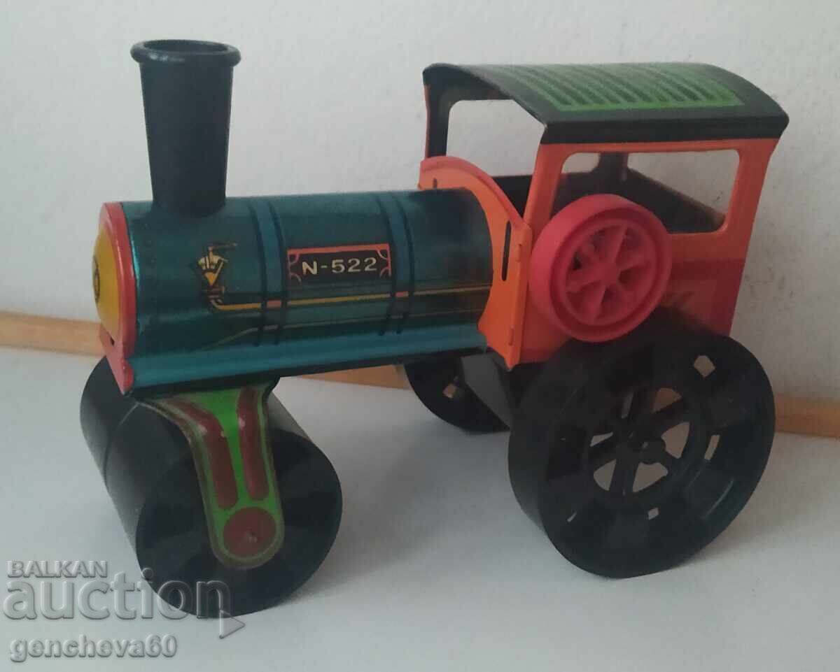 Old tin toy roller - Czechoslovakia - 5