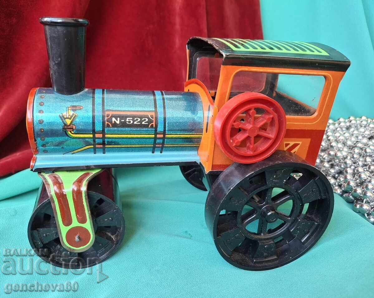 Old tin toy roller - Czechoslovakia - 7