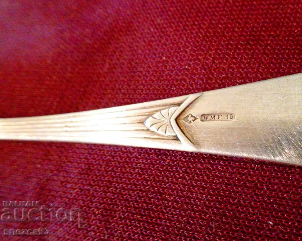 Delivery of Silver-plated WMF spoon, running ostrich. Delivery of Silver-plated WMF spoon, running ostrich.
