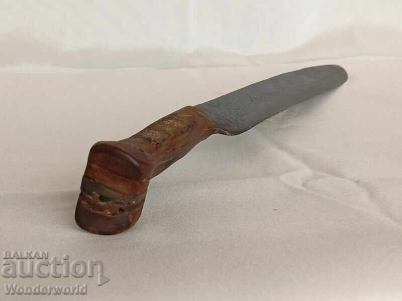 Very old Bulgarian forged knife with price 280.00 BGN | € 143.16 Very old Bulgarian forged knife with price 280.00 BGN | € 143.16
