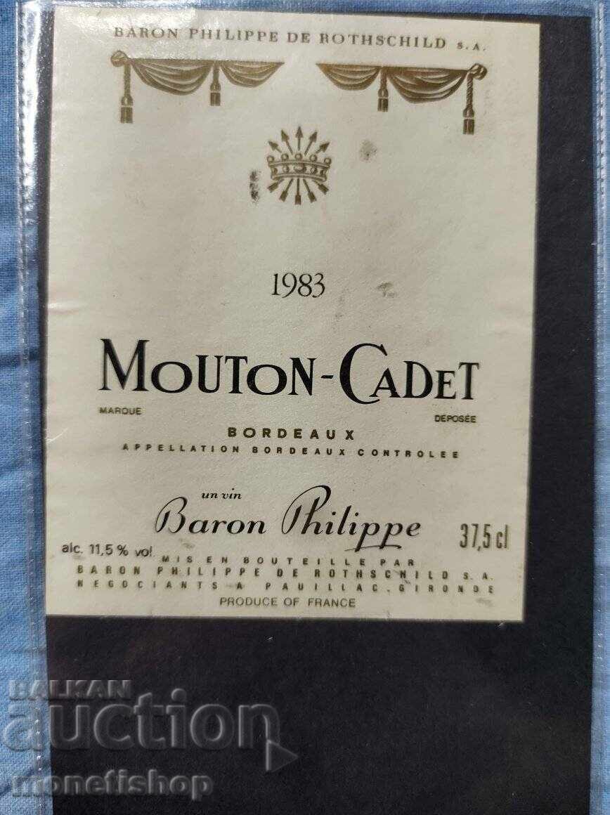 Delivery of We offer a large collection of wine labels. Delivery of We offer a large collection of wine labels.