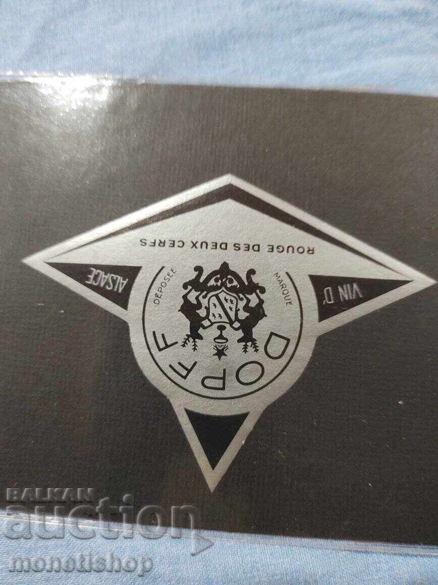 We offer a large collection of wine labels - 5 We offer a large collection of wine labels - 5