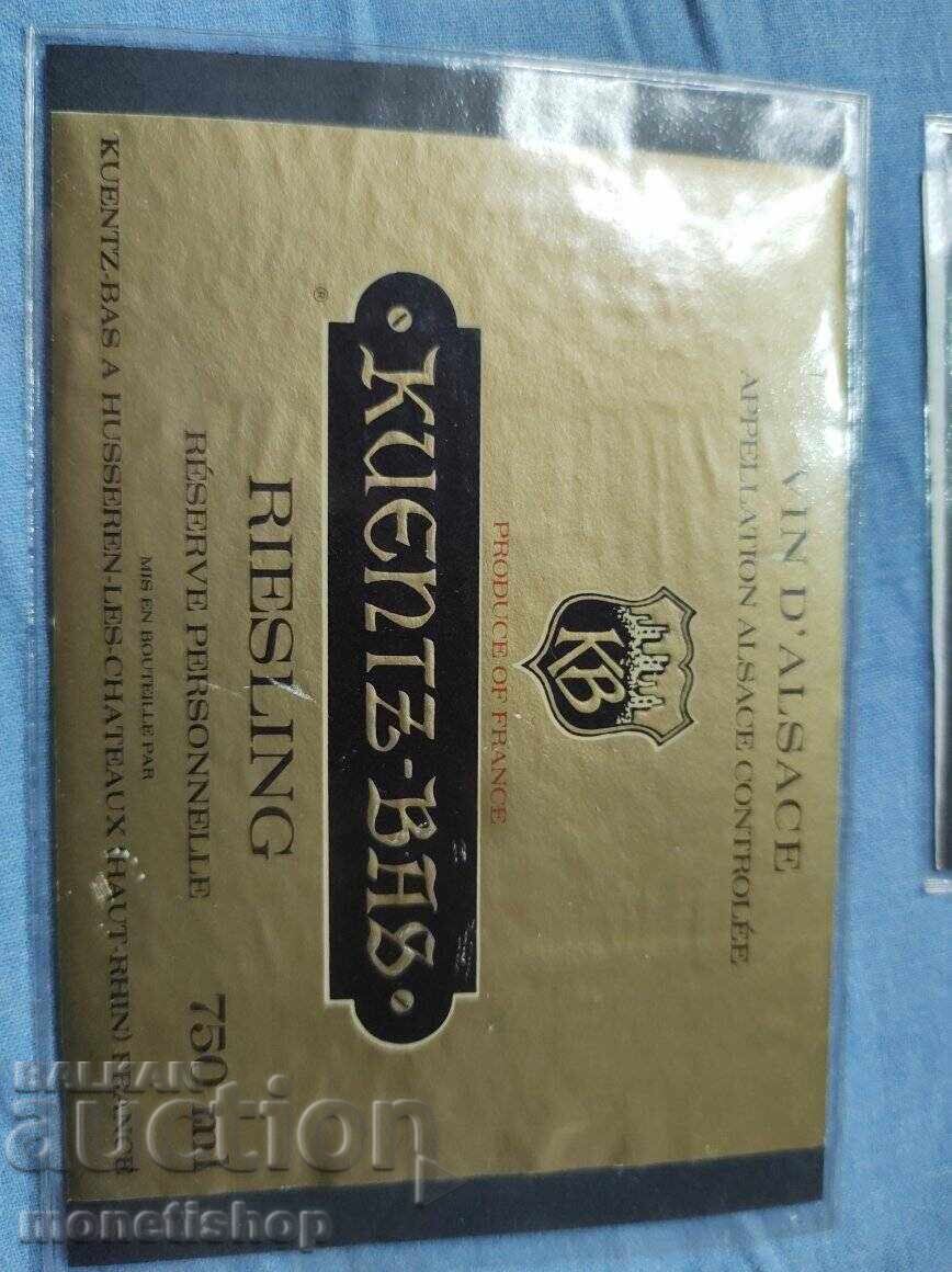 We offer a large collection of wine labels. - 5 We offer a large collection of wine labels. - 5