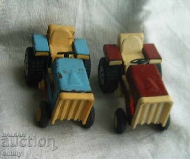 Auction Tractor MIR - old toy, metal and plastic - 2 pieces Auction Tractor MIR - old toy, metal and plastic - 2 pieces