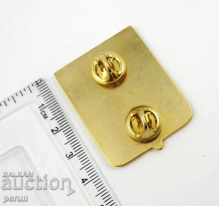 Auction NATO-KFOR-French contingent-Petrovets Base in Macedonia Auction NATO-KFOR-French contingent-Petrovets Base in Macedonia