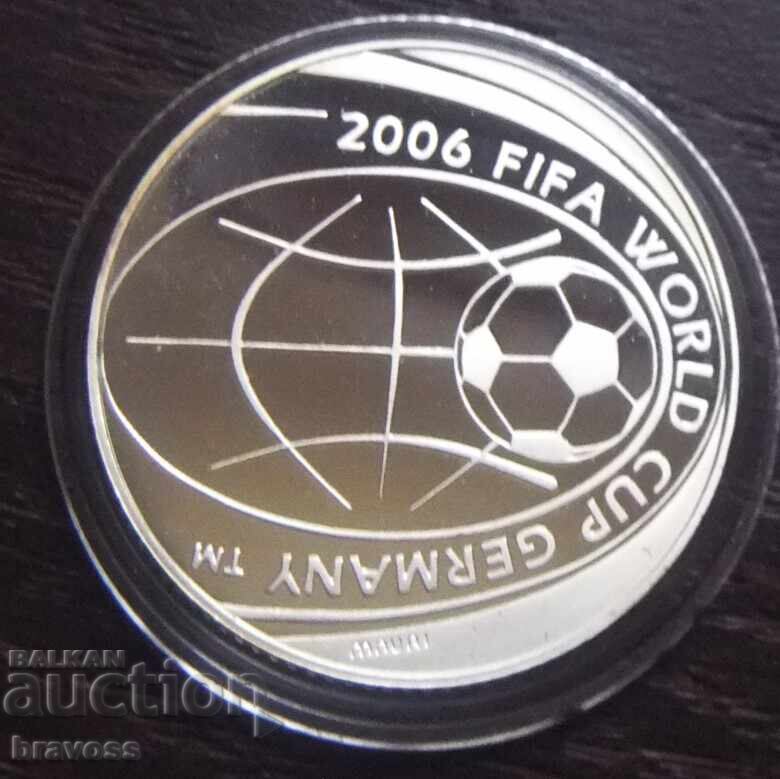 Italy - 5 euros 2004 with price 74.99 BGN | € 38.34 Italy - 5 euros 2004 with price 74.99 BGN | € 38.34