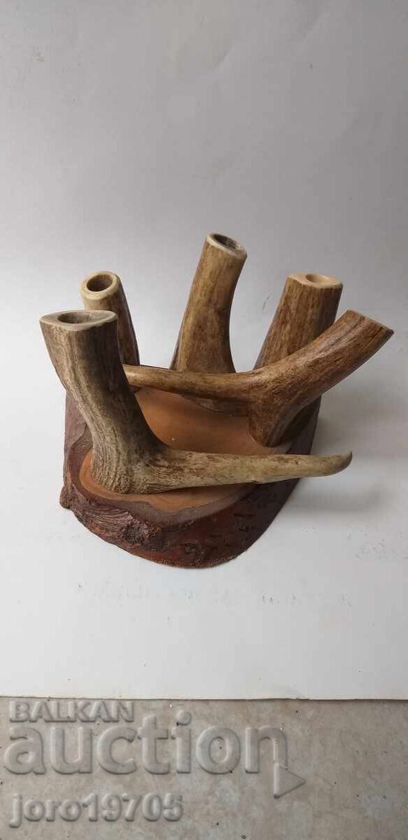 stand / deer antlers / sarandak with price 10.00 BGN | € 5.11 stand / deer antlers / sarandak with price 10.00 BGN | € 5.11
