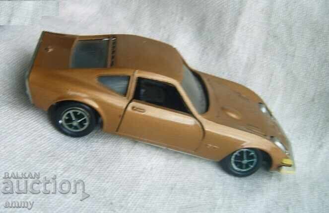 Auction Opel - GT 1900, GAMA-MINI, 1:41 Auction Opel - GT 1900, GAMA-MINI, 1:41