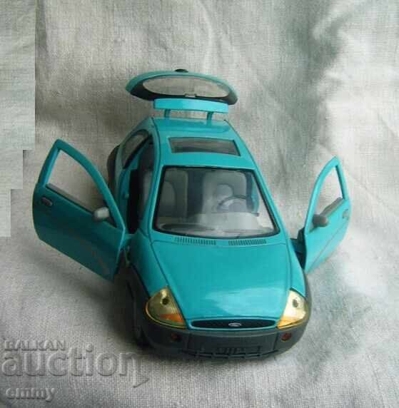 Delivery of Ford KA - model toy car metal, 1:24 Delivery of Ford KA - model toy car metal, 1:24