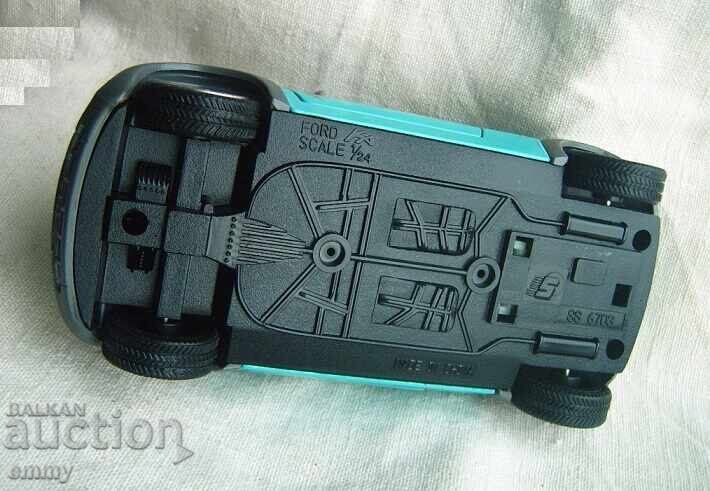 Ford KA - model toy car metal, 1:24 - 7 Ford KA - model toy car metal, 1:24 - 7
