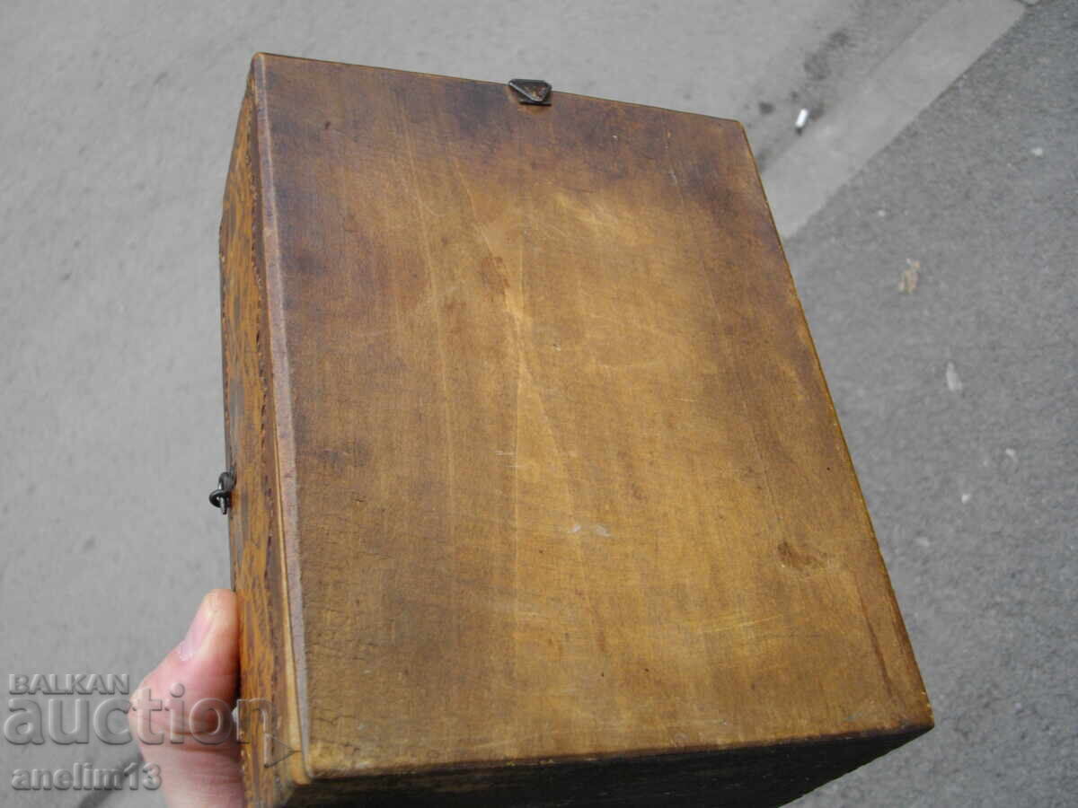 Παράδοση ΠΑΛΙΟ ΞΥΛΙΝΟ ΚΟΥΤΙ ΡΟΛΟΙ