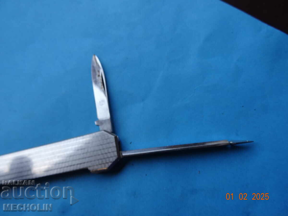 Auction Old TELL JORDAN FOLDING KNIFE Auction Old TELL JORDAN FOLDING KNIFE