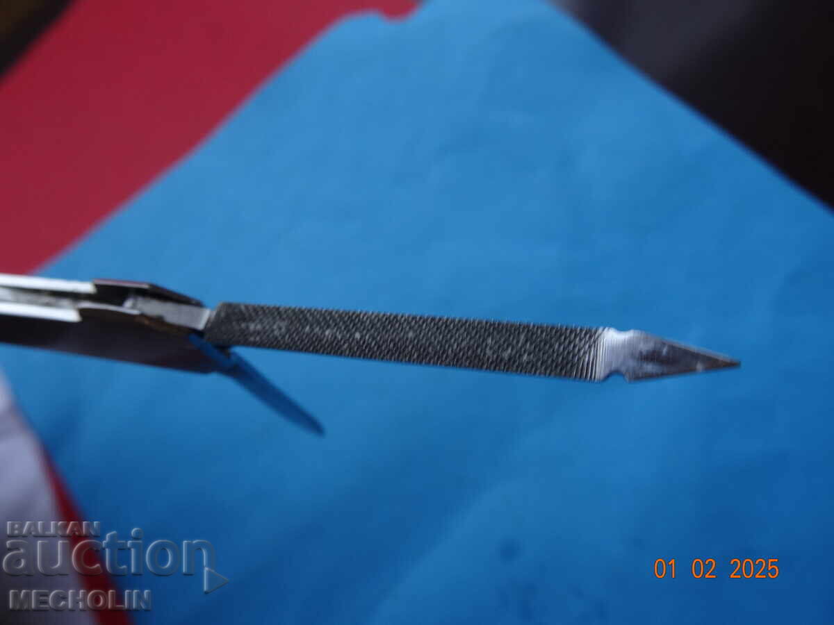 Old TELL JORDAN FOLDING KNIFE - 7 Old TELL JORDAN FOLDING KNIFE - 7