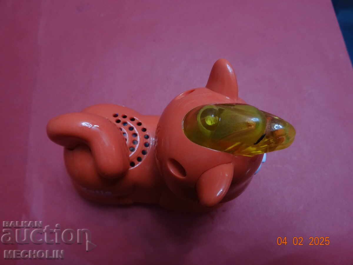 Доставка на СТАРА РЕТРО ИГРАЧКА VTECH KATZE КОТЕНЦЕ Доставка на СТАРА РЕТРО ИГРАЧКА VTECH KATZE КОТЕНЦЕ