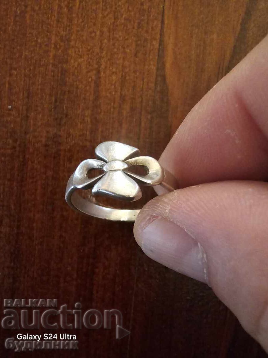 Silver ring 925. 20.5mm. Silver ring 925. 20.5mm.