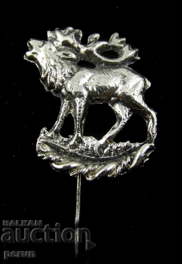 Auction Red deer-Hunting badge-Silver plated metal Auction Red deer-Hunting badge-Silver plated metal