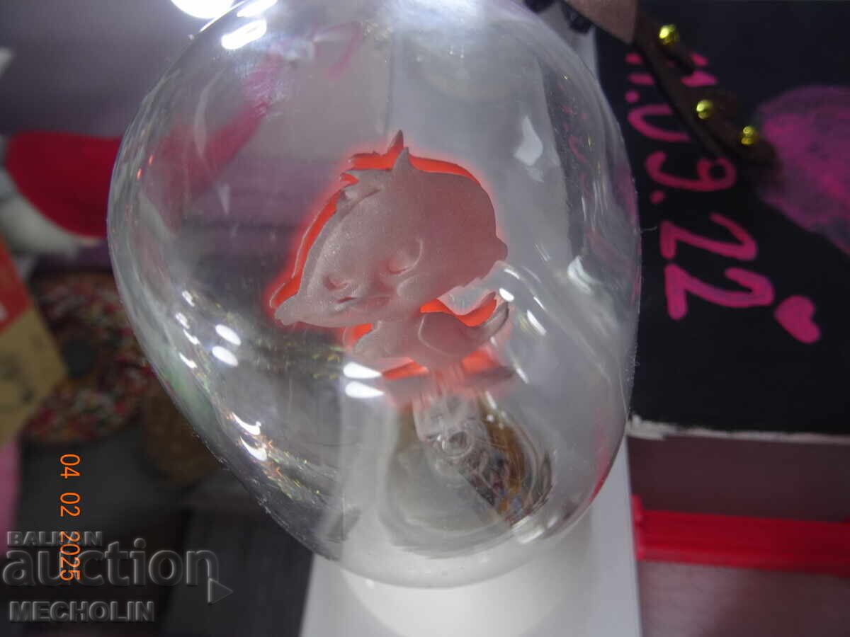 СТАРА РЕТРО  ГОЛЯМА ЛАМПА СЪС СВЕТЕЩО ПАТЕ - 6