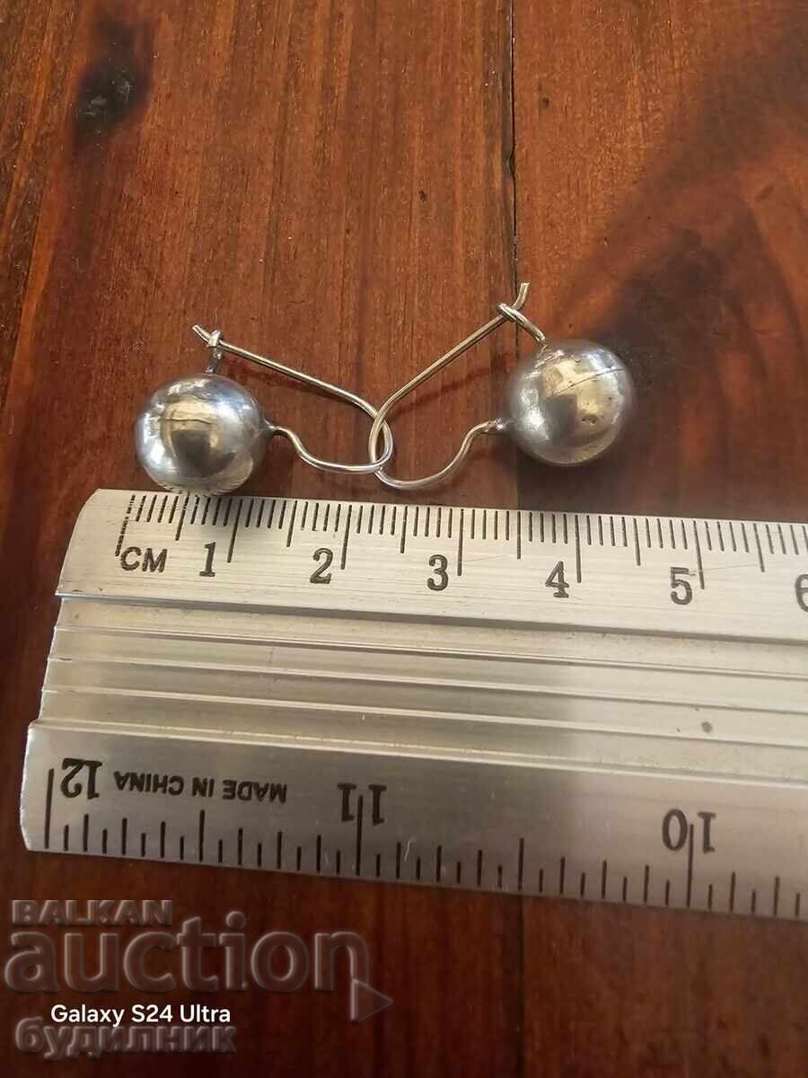 Silver earrings 925 Sample. 8g. with price 29.99 BGN | € 15.33 Silver earrings 925 Sample. 8g. with price 29.99 BGN | € 15.33