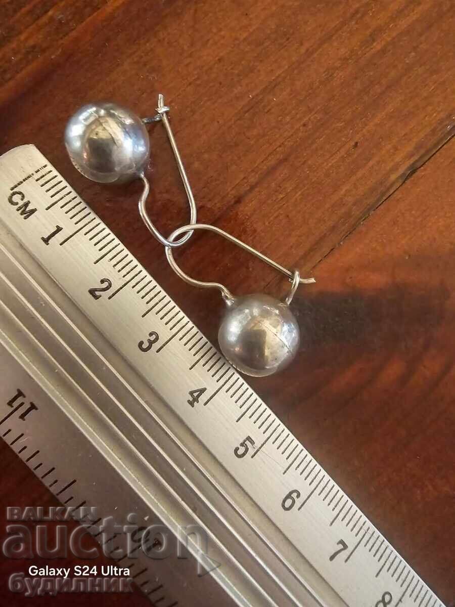 Auction Silver earrings 925 Sample. 8g. Auction Silver earrings 925 Sample. 8g.