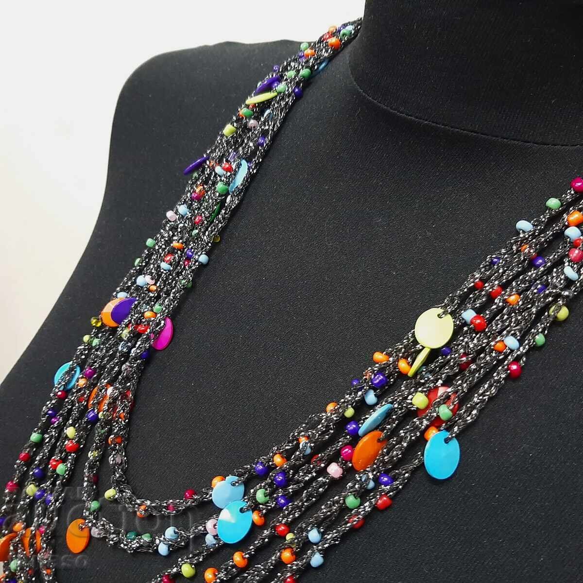 Colier, pandantiv, colier de mărgele cu preț 25.00 BGN | € 12.78 Colier, pandantiv, colier de mărgele cu preț 25.00 BGN | € 12.78